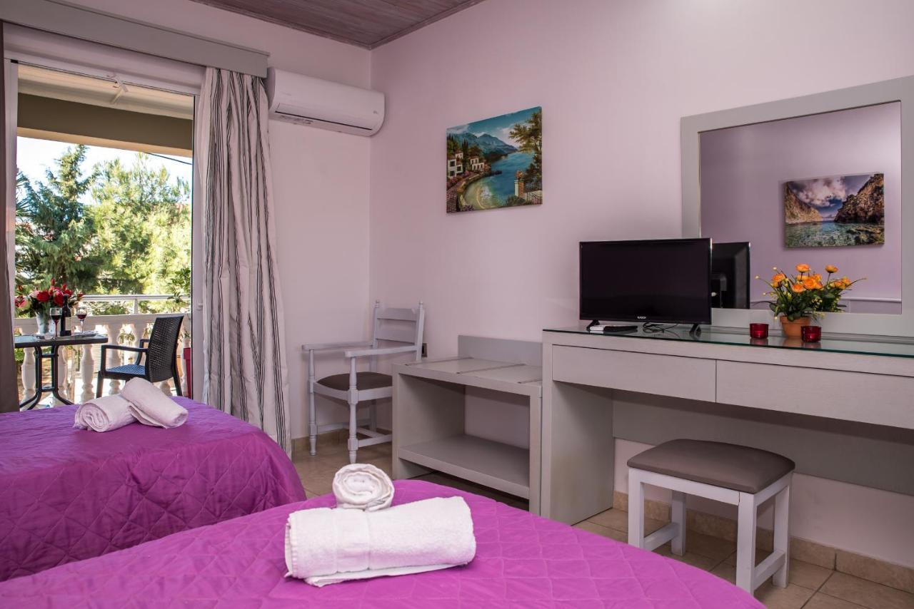 Tom & John Center Aparthotel Ciliví Kültér fotó
